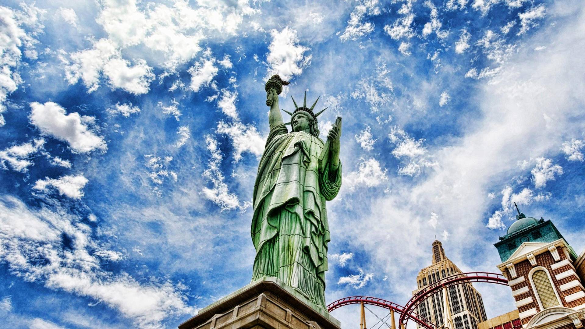Statue Of Liberty Stunning Wallpaper HD Wallpaper