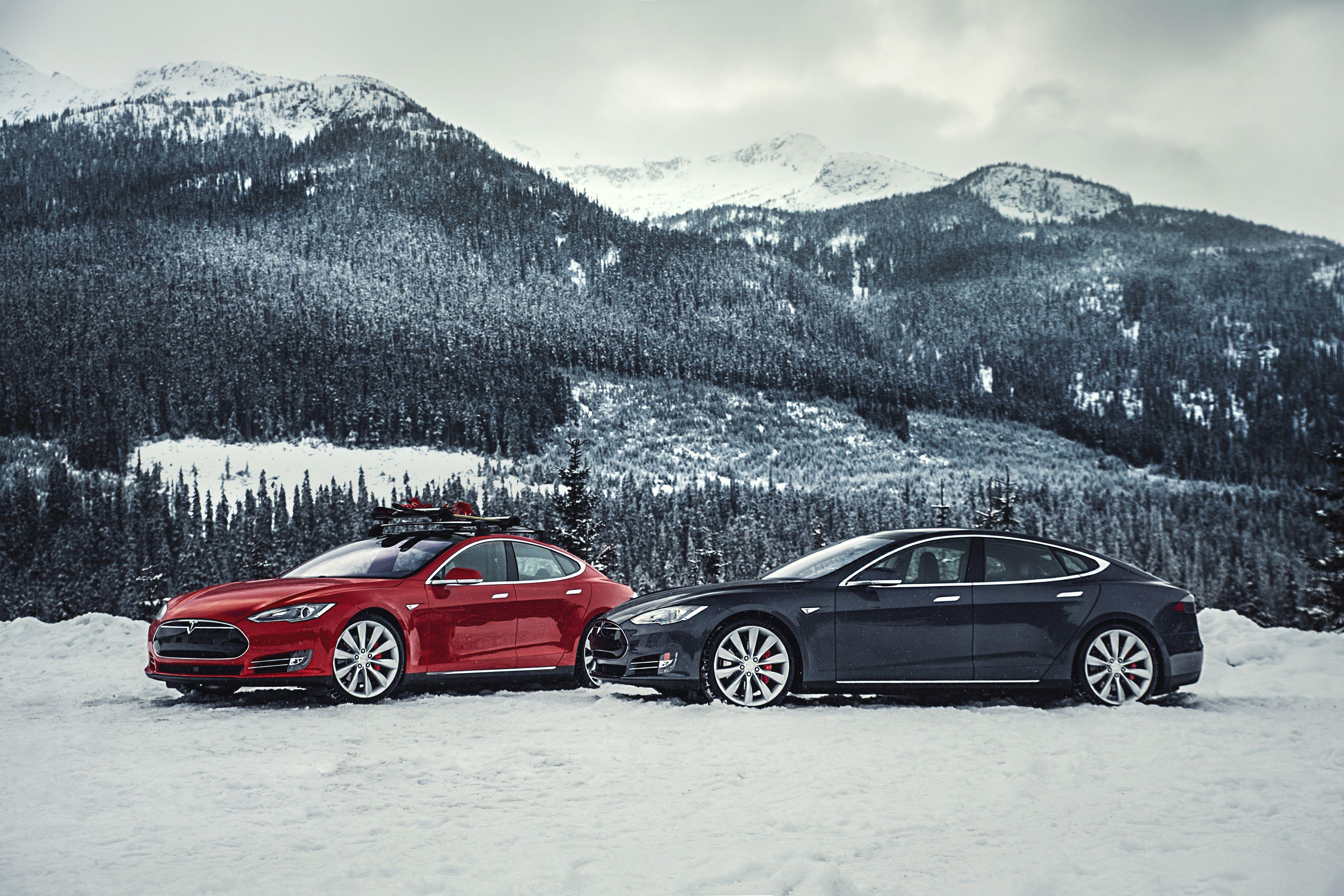 Tesla Model S P85D wallpaper