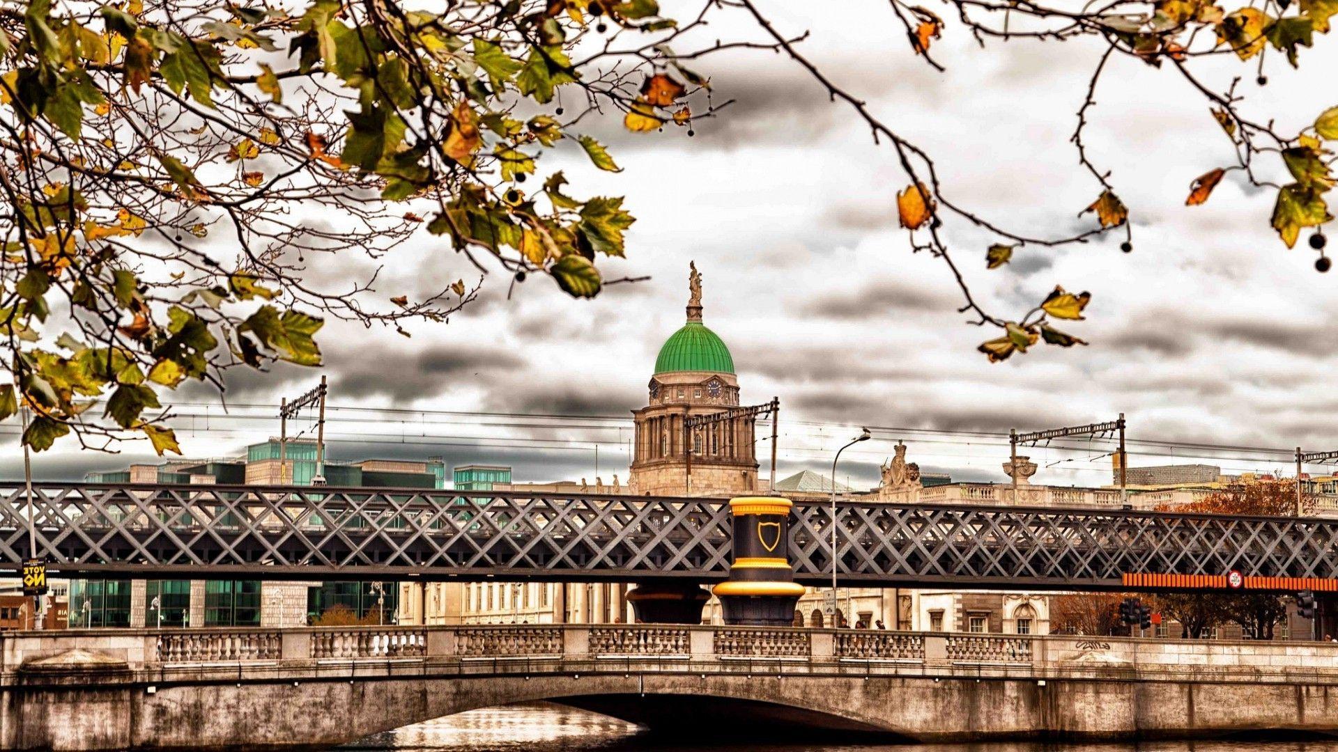 Dublin Cathedral Desktop Wallpaper