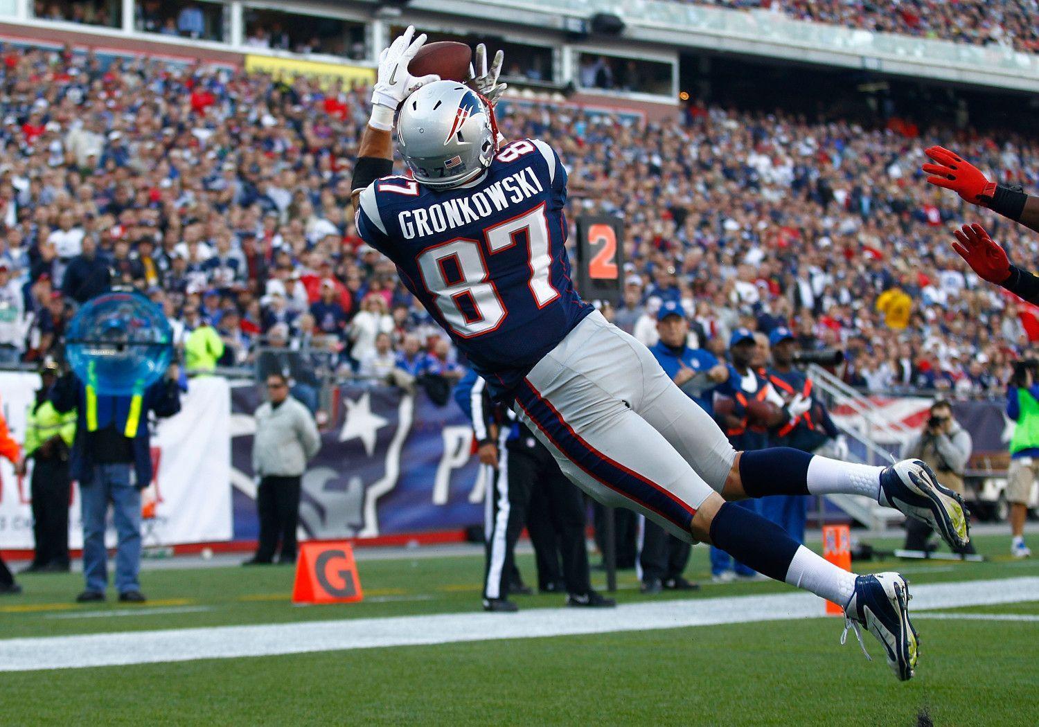 Sims: Breaking Down Patriots Tight End Rob Gronkowski's 7th
