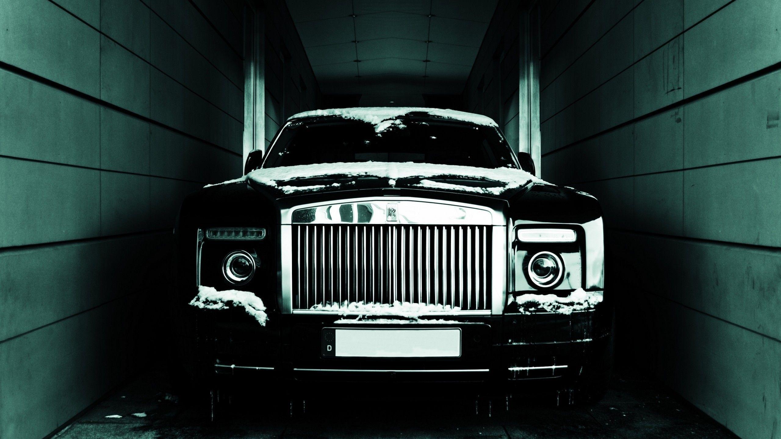 Daily Wallpaper: Rolls Royce Phantom. I Like To Waste My Time