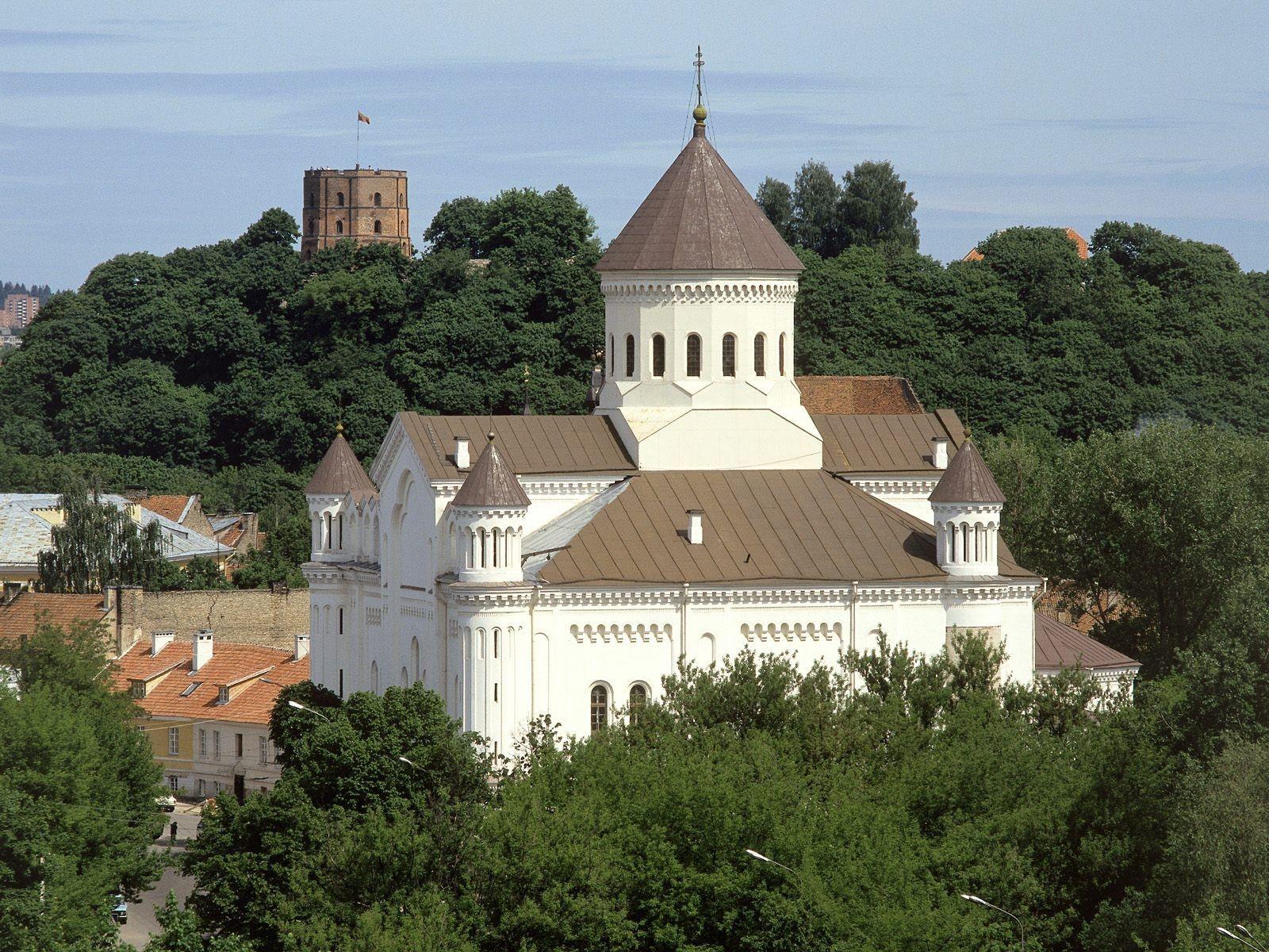 Tower Gediminas in Lithuania wallpaper and image