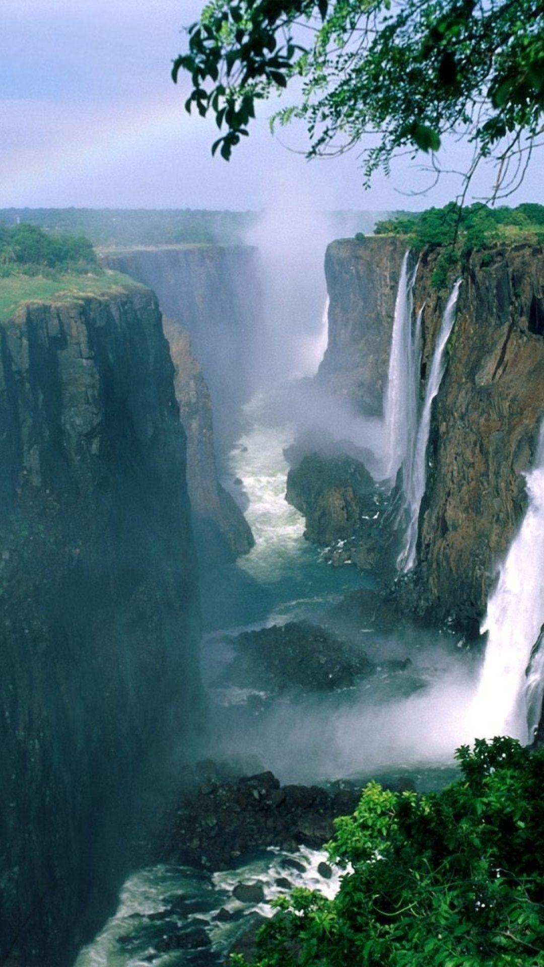 Zimbabwe Waterfalls & Rainbow Htc one wallpaper