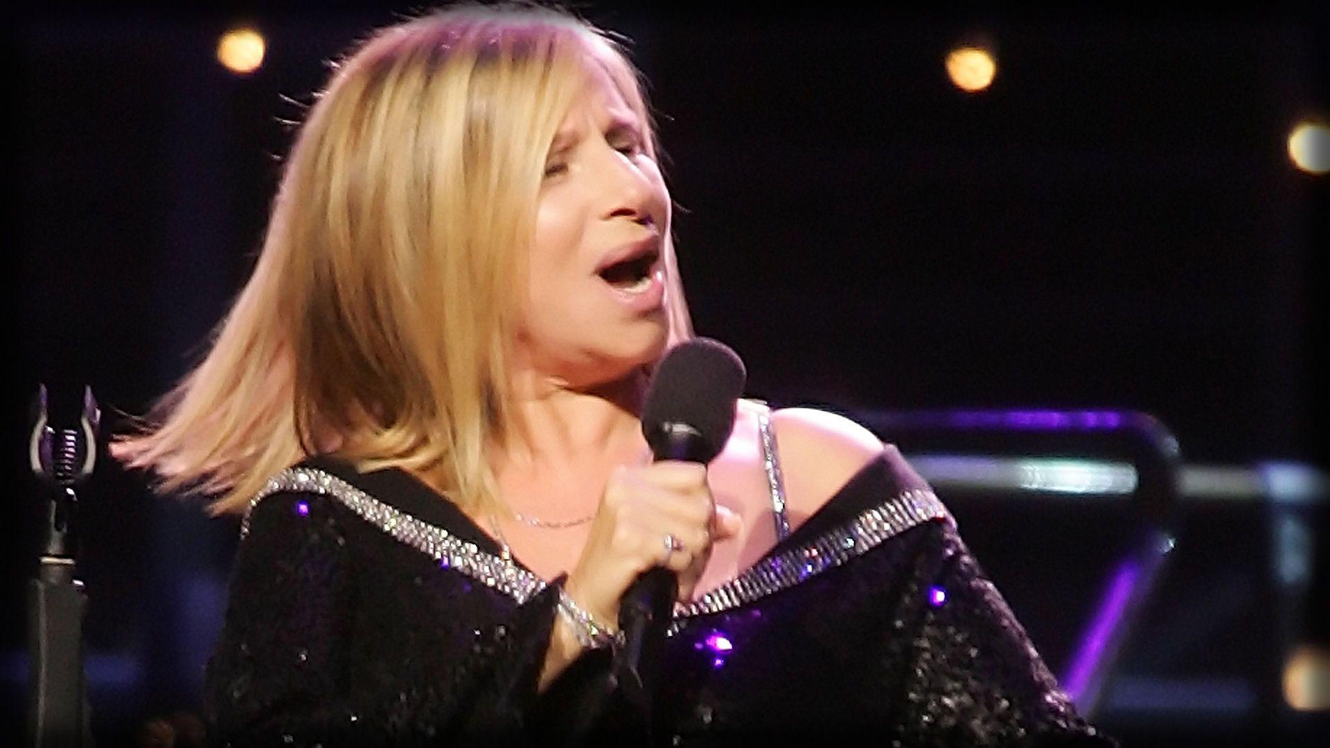 Barbra Streisand HD Wallpaper