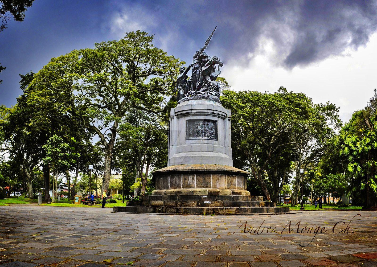 Monumento, San Jose Costa Rica
