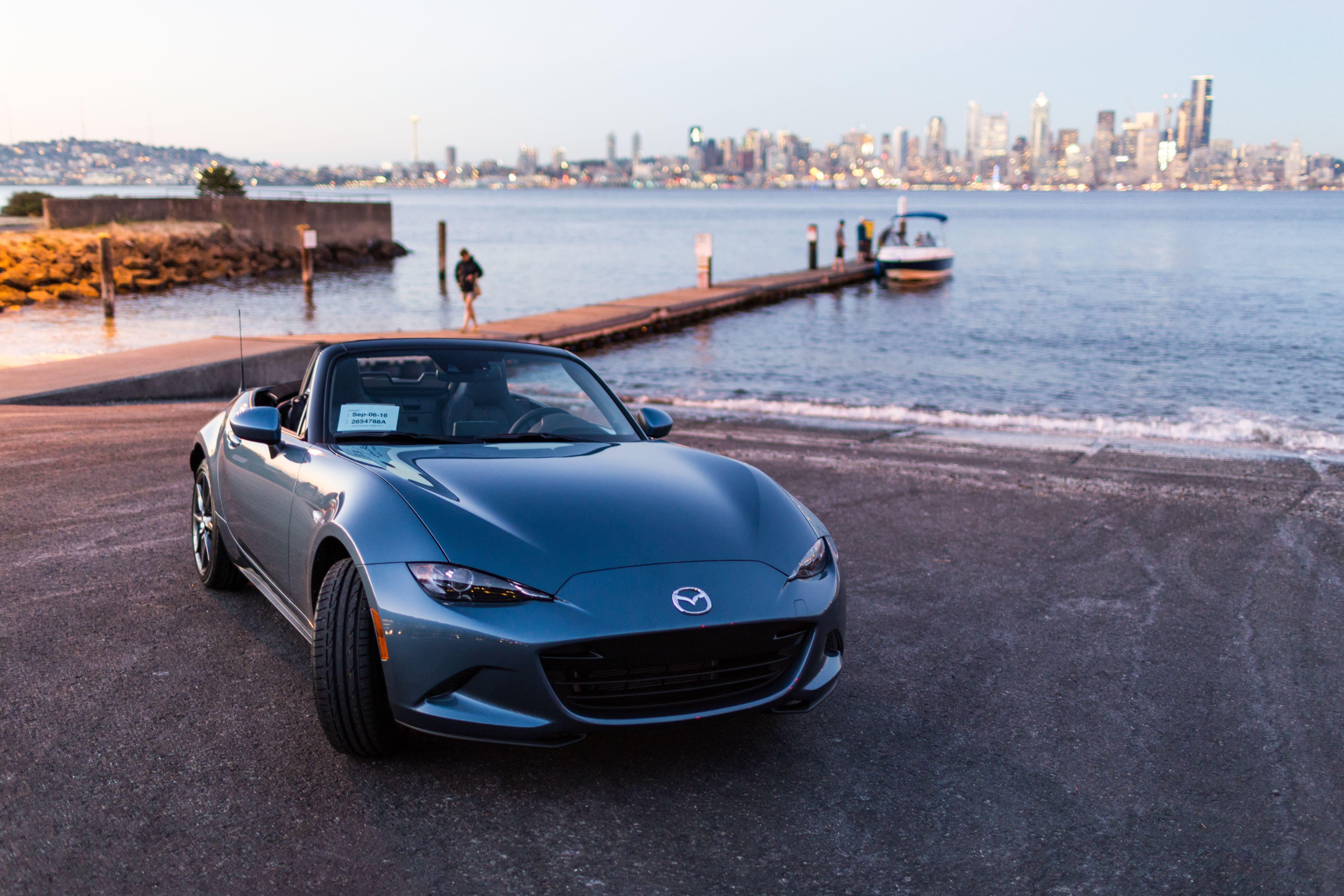 Your Ridiculously Awesome Mazda Miata Wallpaper Is Here