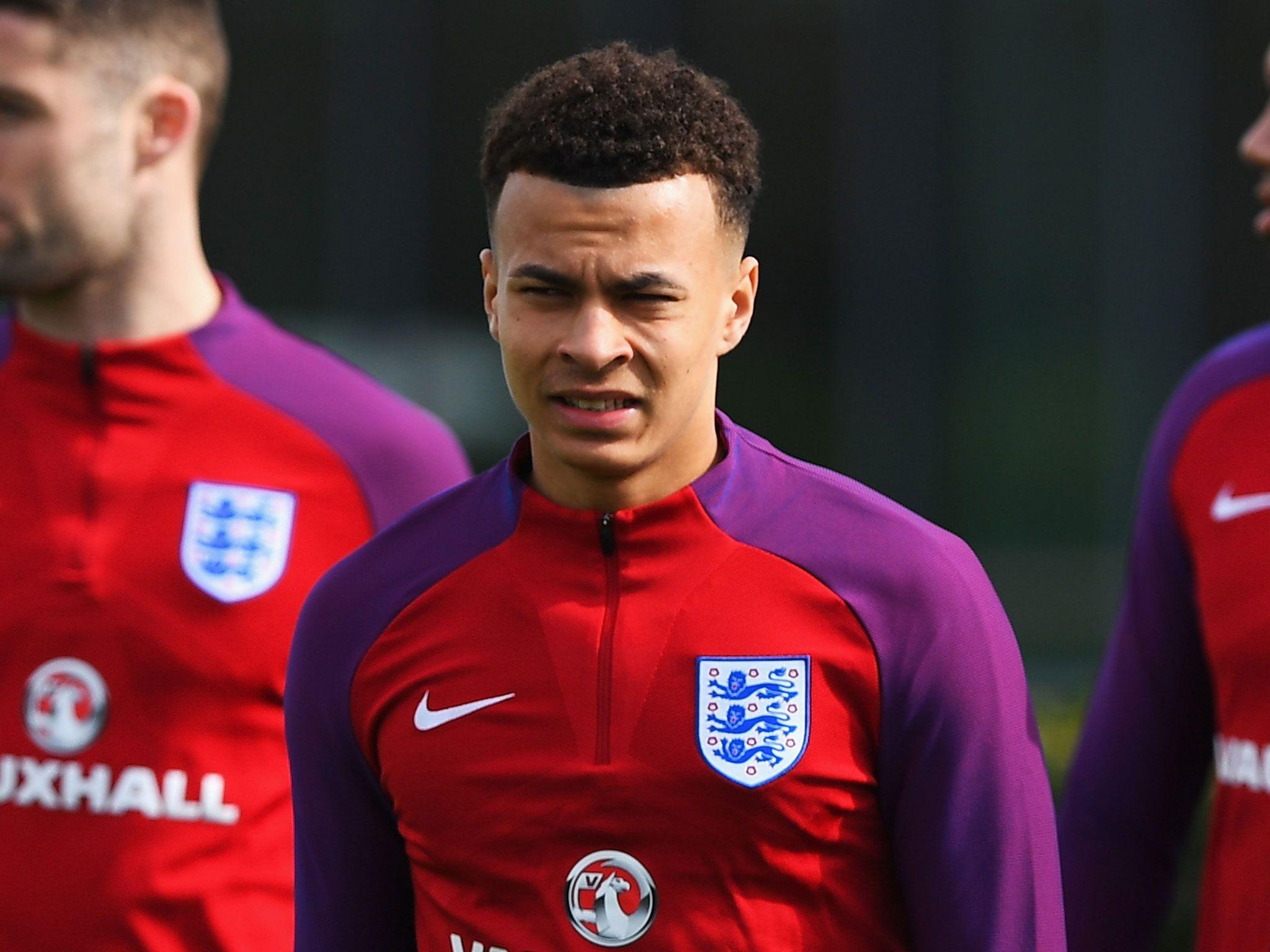 Dele Alli compared to Paul Gascoigne by former Tottenham striker