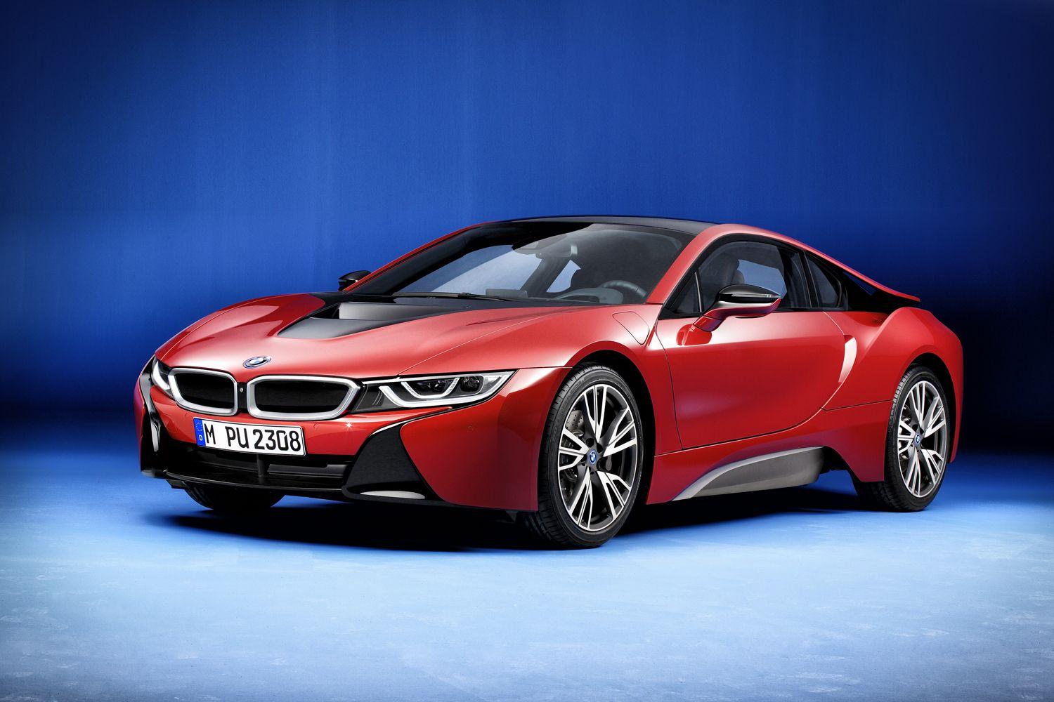 Has the updated version of BMW's futuristic i8 been hiding