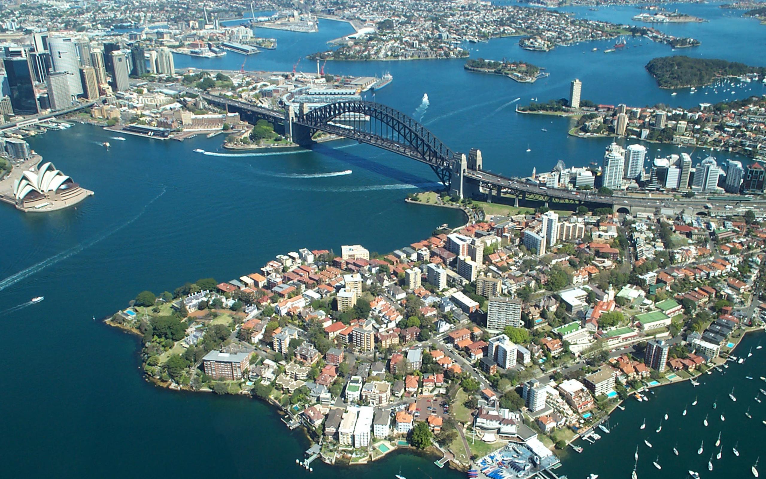 Sydney Harbour Bridge From The Air. Free Desktop Wallpaper