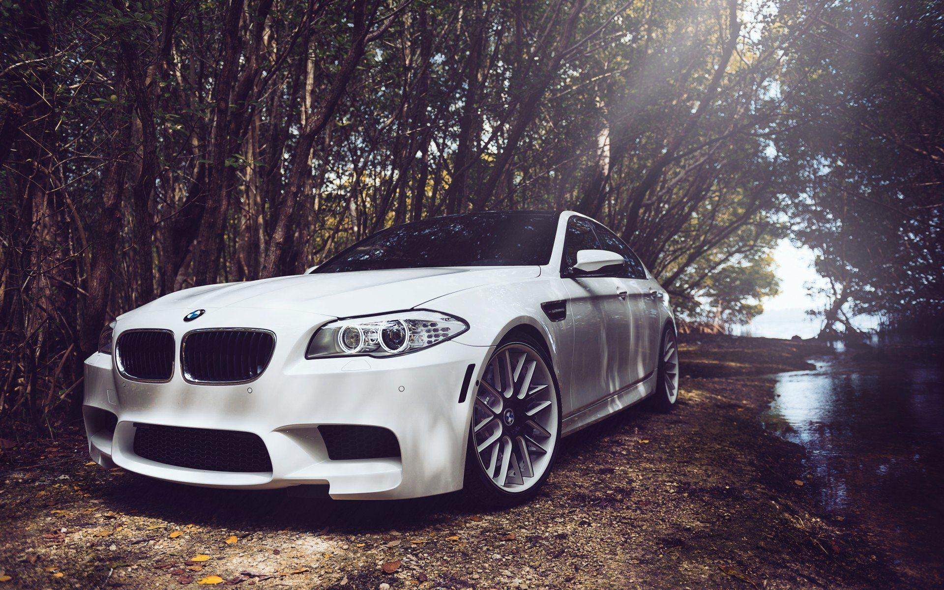 BMW M5 HD Wallpaper and Background Image