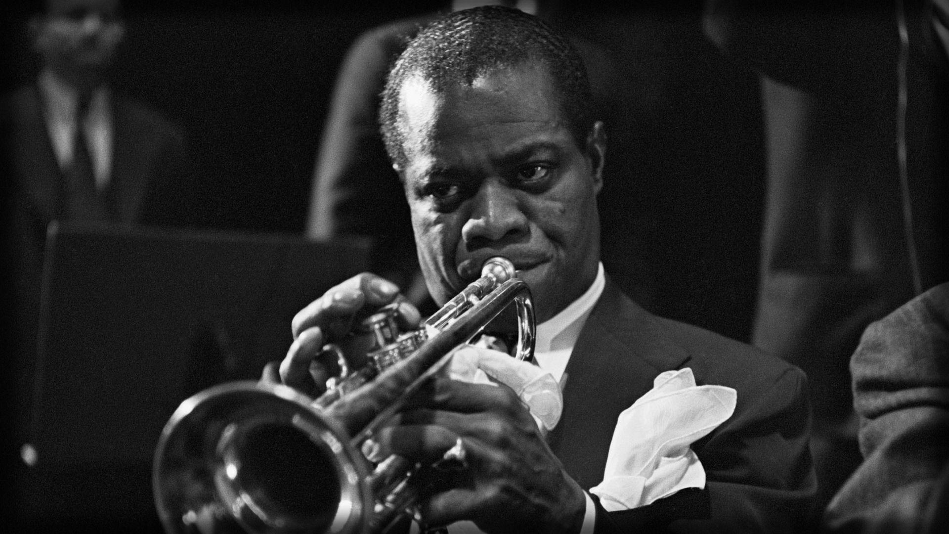 Download wallpaper 1920x1080 louis armstrong, pipe, jacket, ring