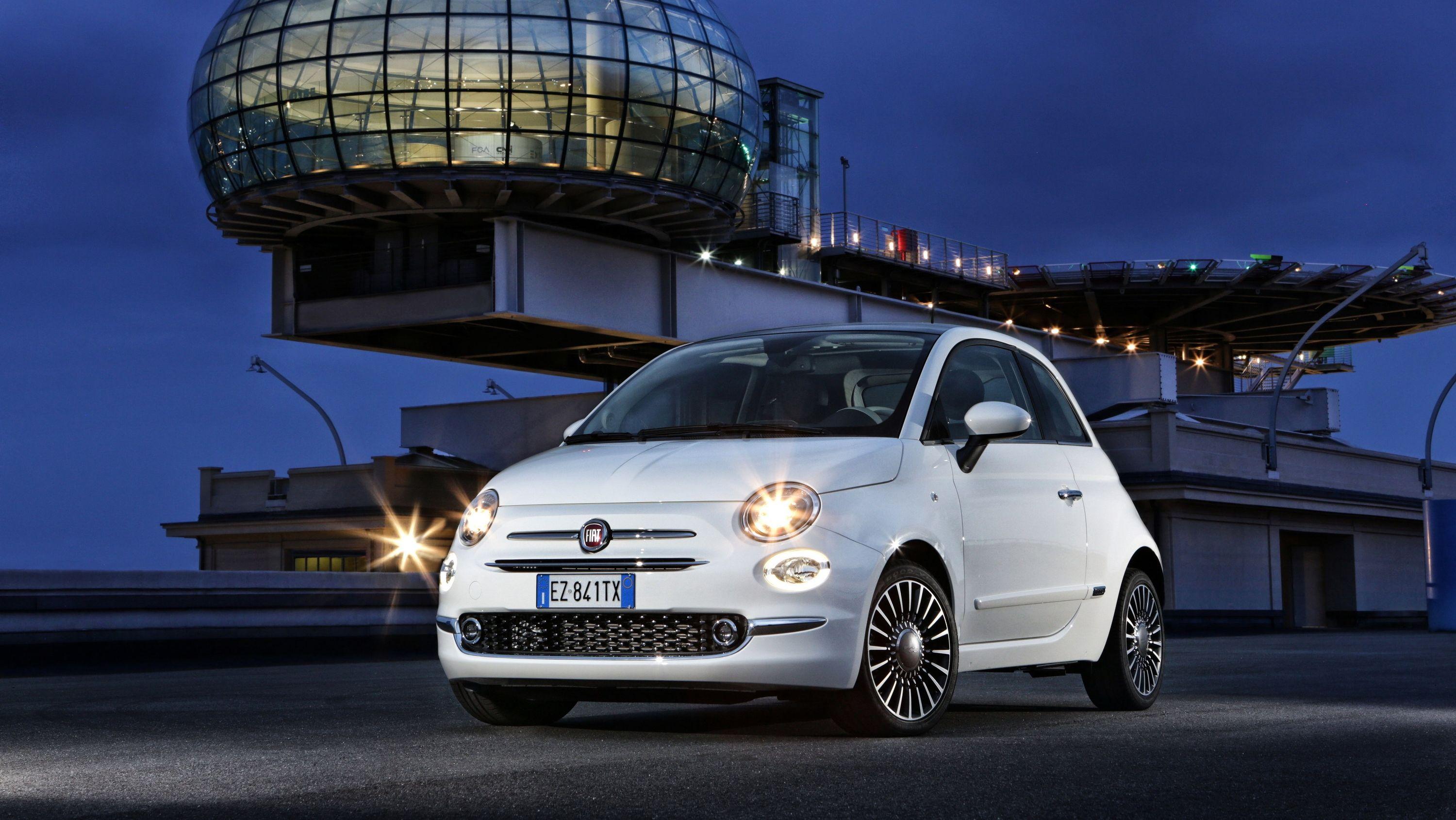 Wallpaper Of The Day: 2106 Fiat 500