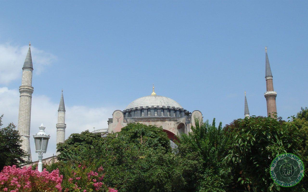 Sultan Ahmed Mosque Istanbul Turkey Wallpaper & Details