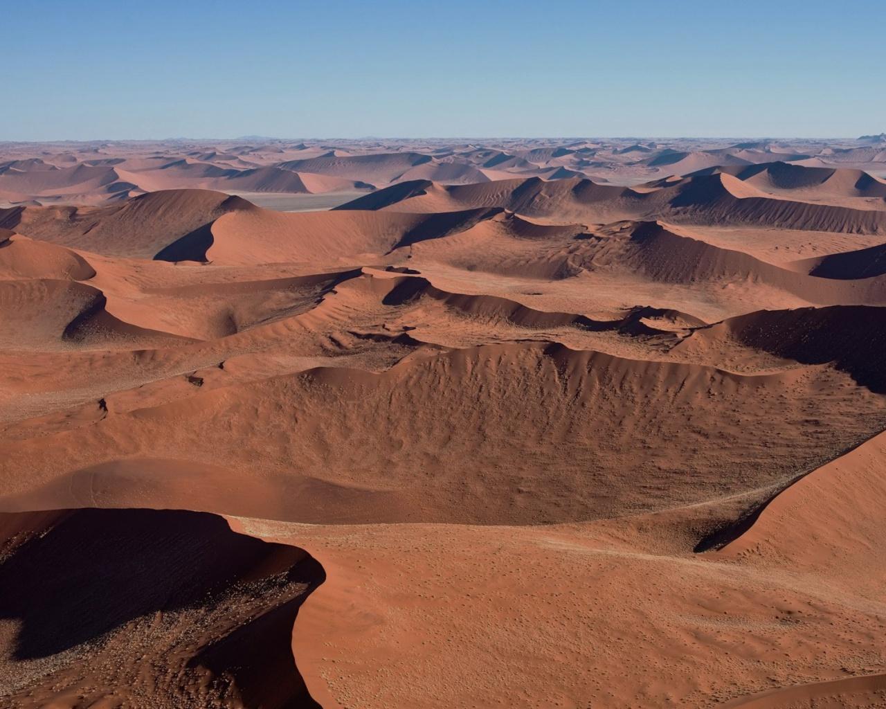 Namib Desert Sossusvlei desktop PC and Mac wallpaper