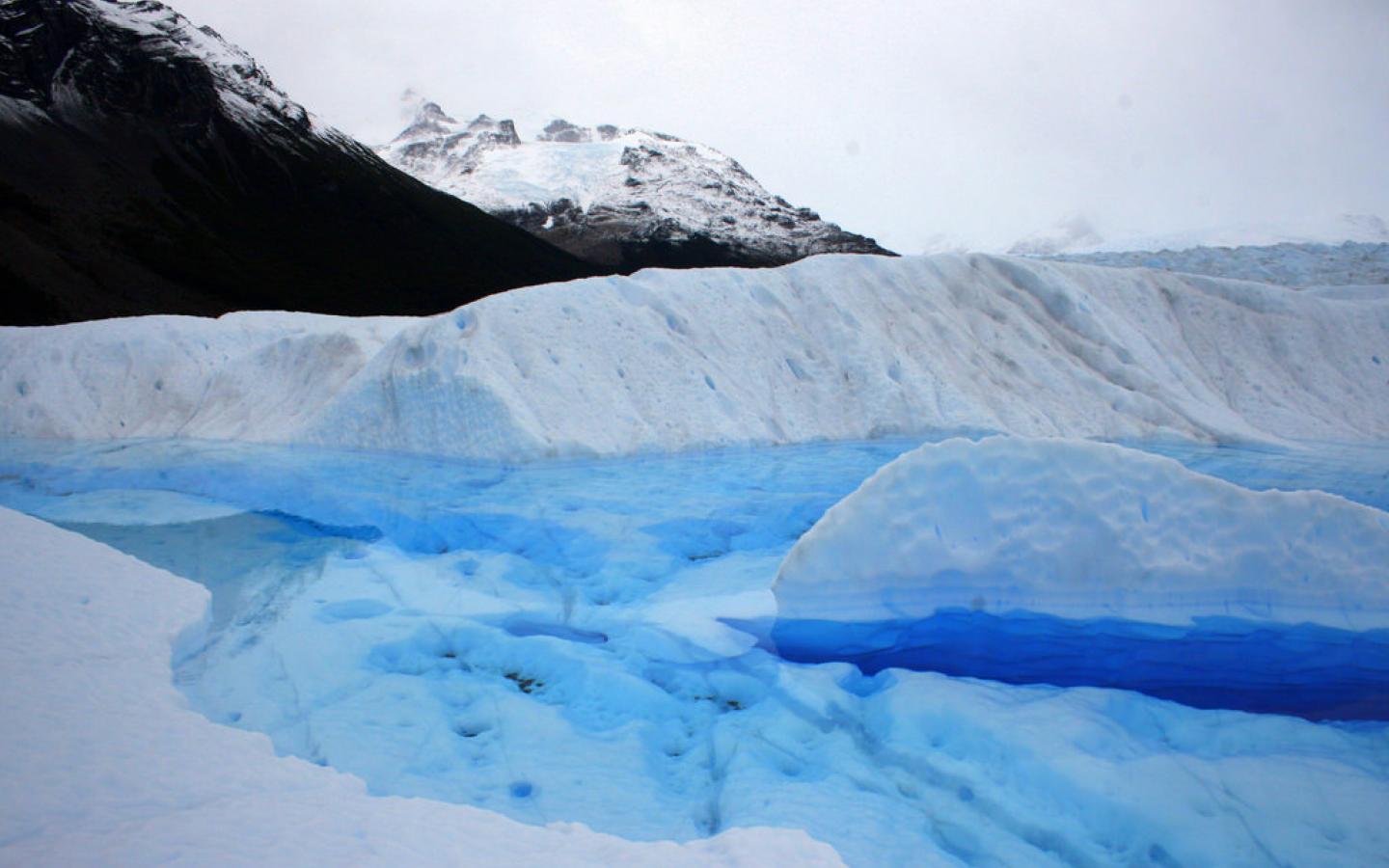 Perito Moreno Glacier Thinking Nice Wallpaper