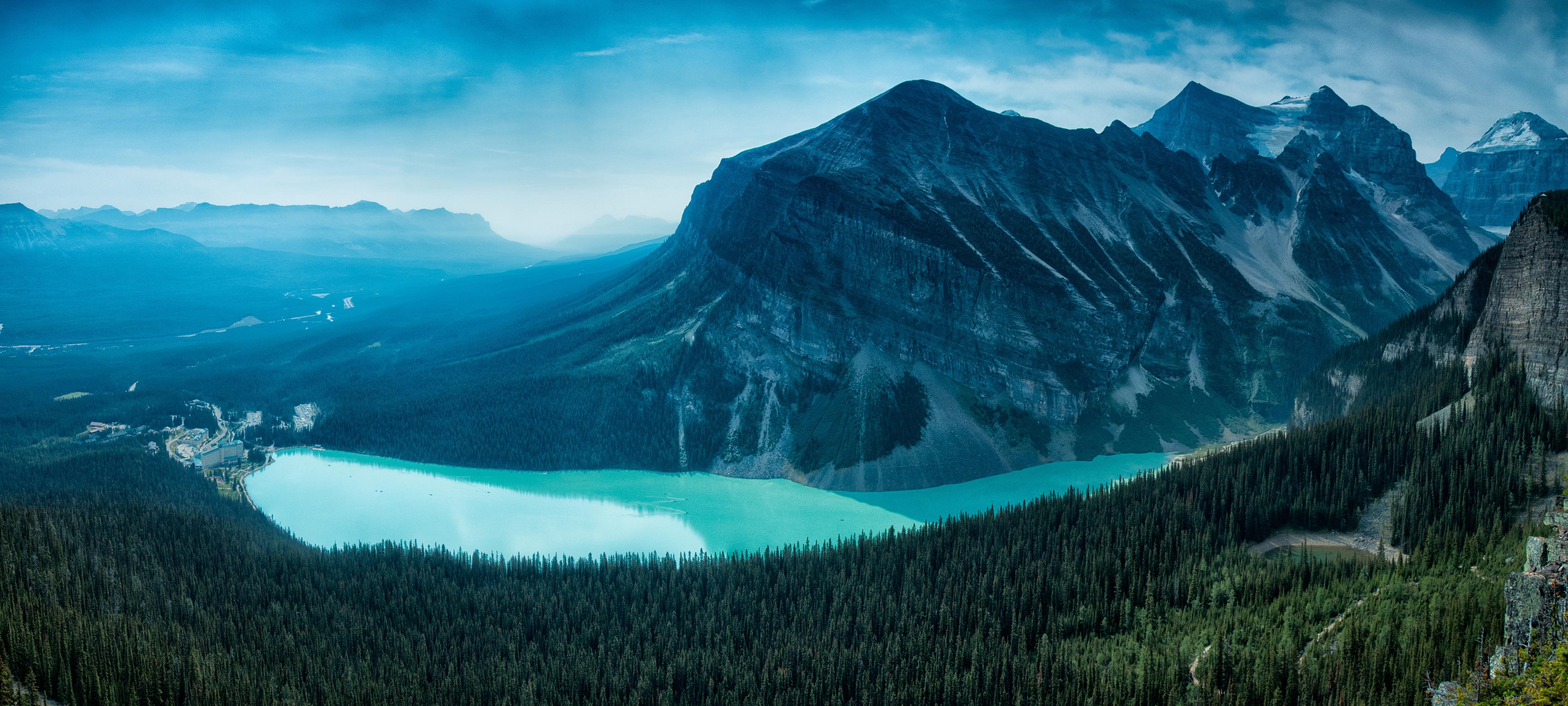 Wallpaper Canadian Rockies, Lake Louise, Banff National Park, Canada