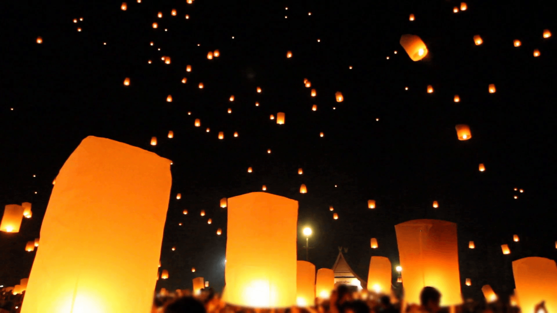 Release floating lanterns to the sky, Lantern festival Stock Video