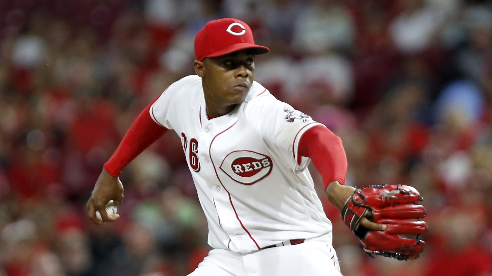 Reds Agree To Three Year Deal With Raisel Iglesias