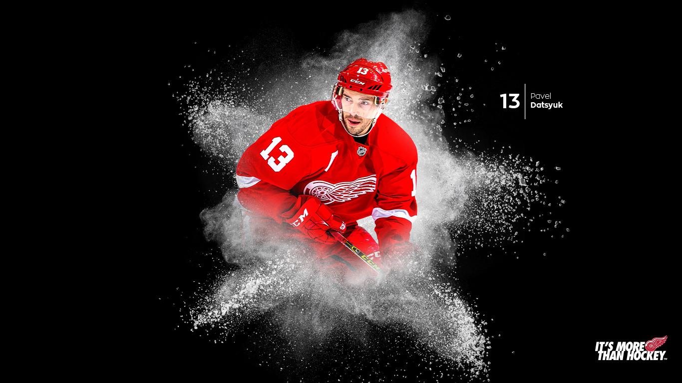 1366x768px Red Wings Wallpaper
