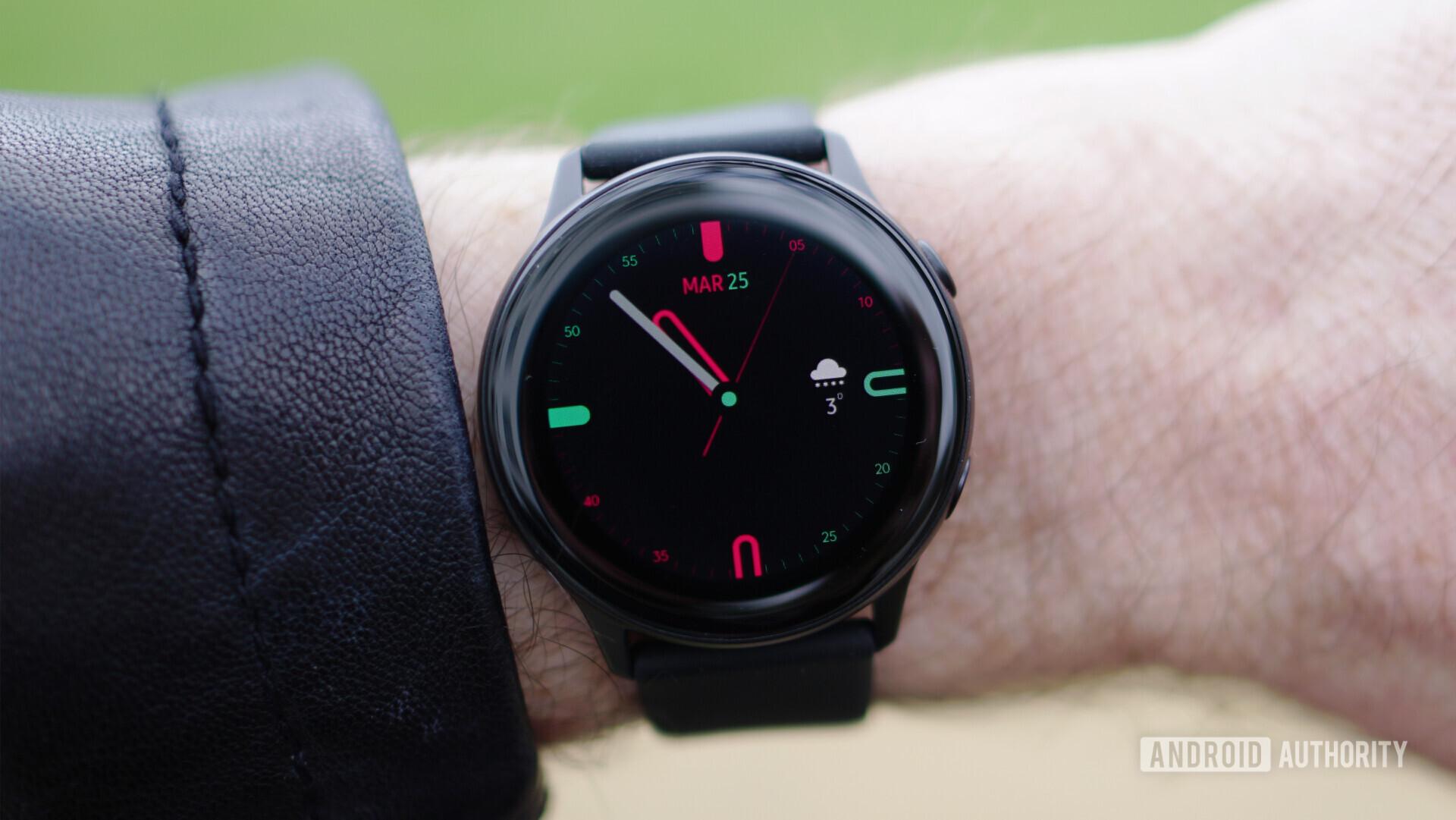 Samsung Galaxy Watch Active review: great hardware let down