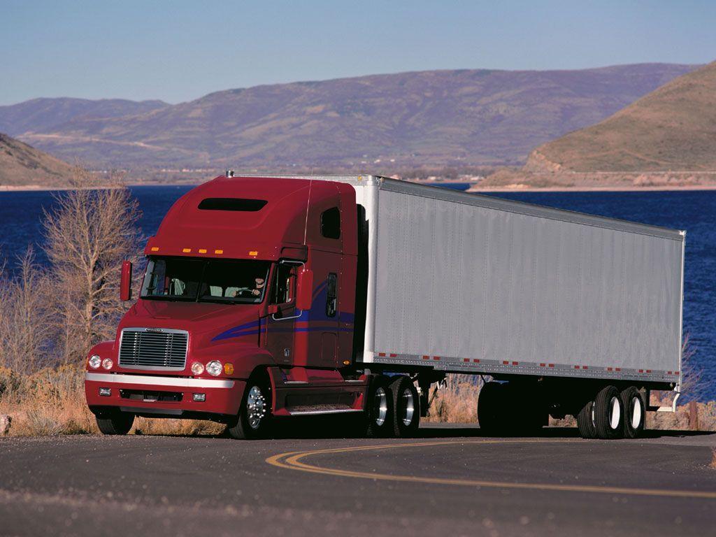 Download Wallpaper mountains truck freightliner, 1024x768