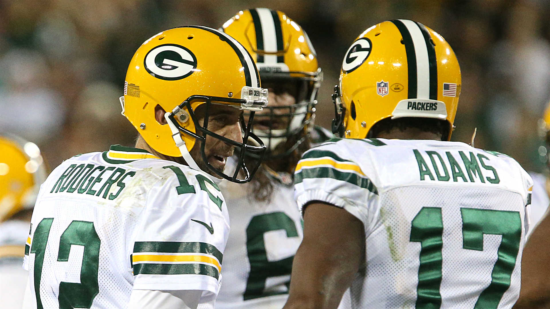 Aaron Rodgers, Davante Adams Lead Banged Up Packers Past Bears