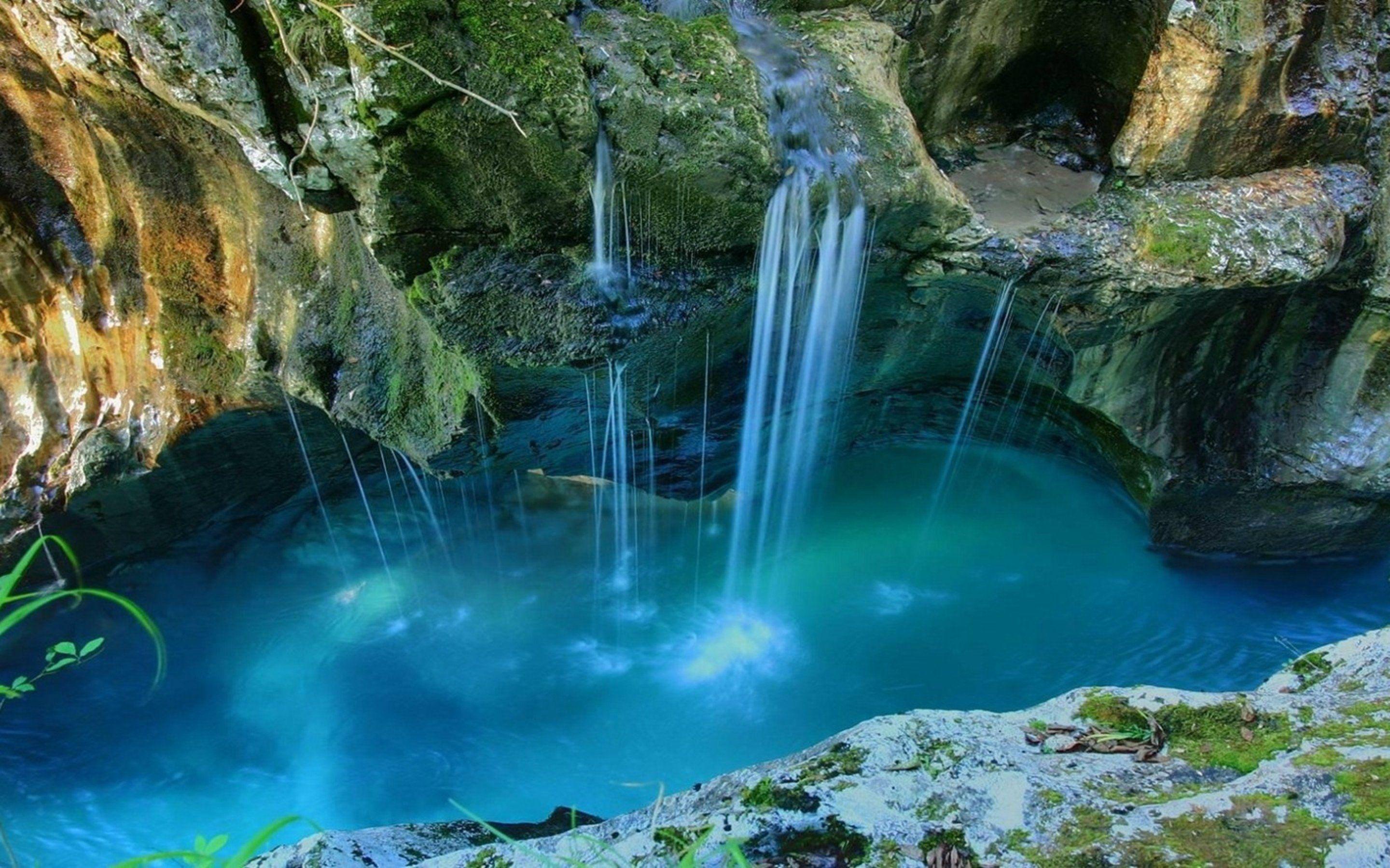 Plitvice Lakes National Park waterfall wallpaper