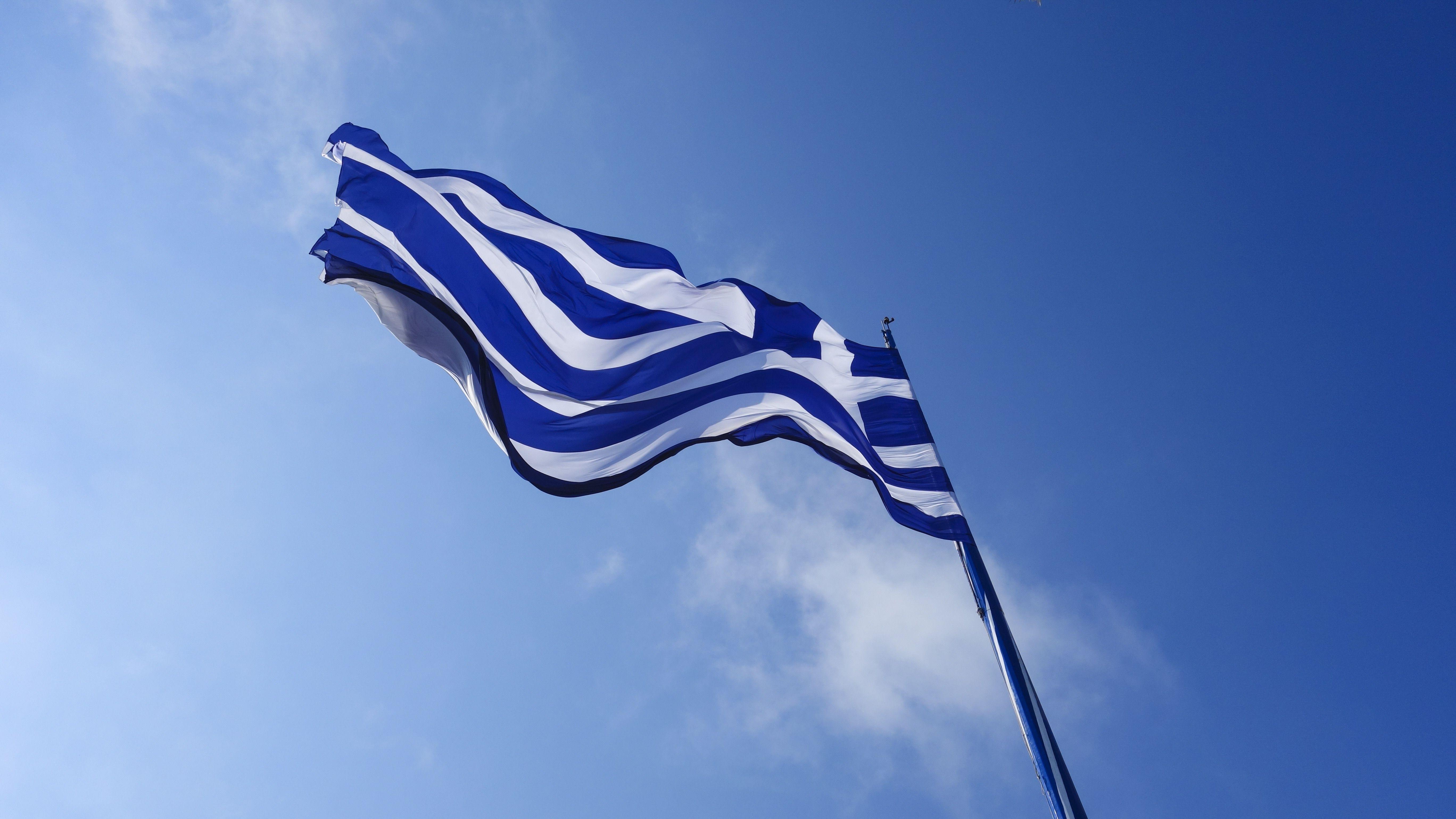 white and blue stripe flag free image