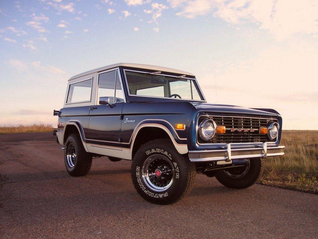 Ford Bronco 1966 photo and video review, price