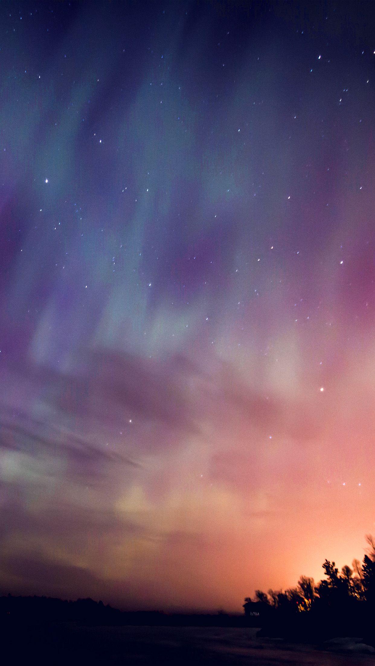 iPhone wallpaper. space aurora night sky