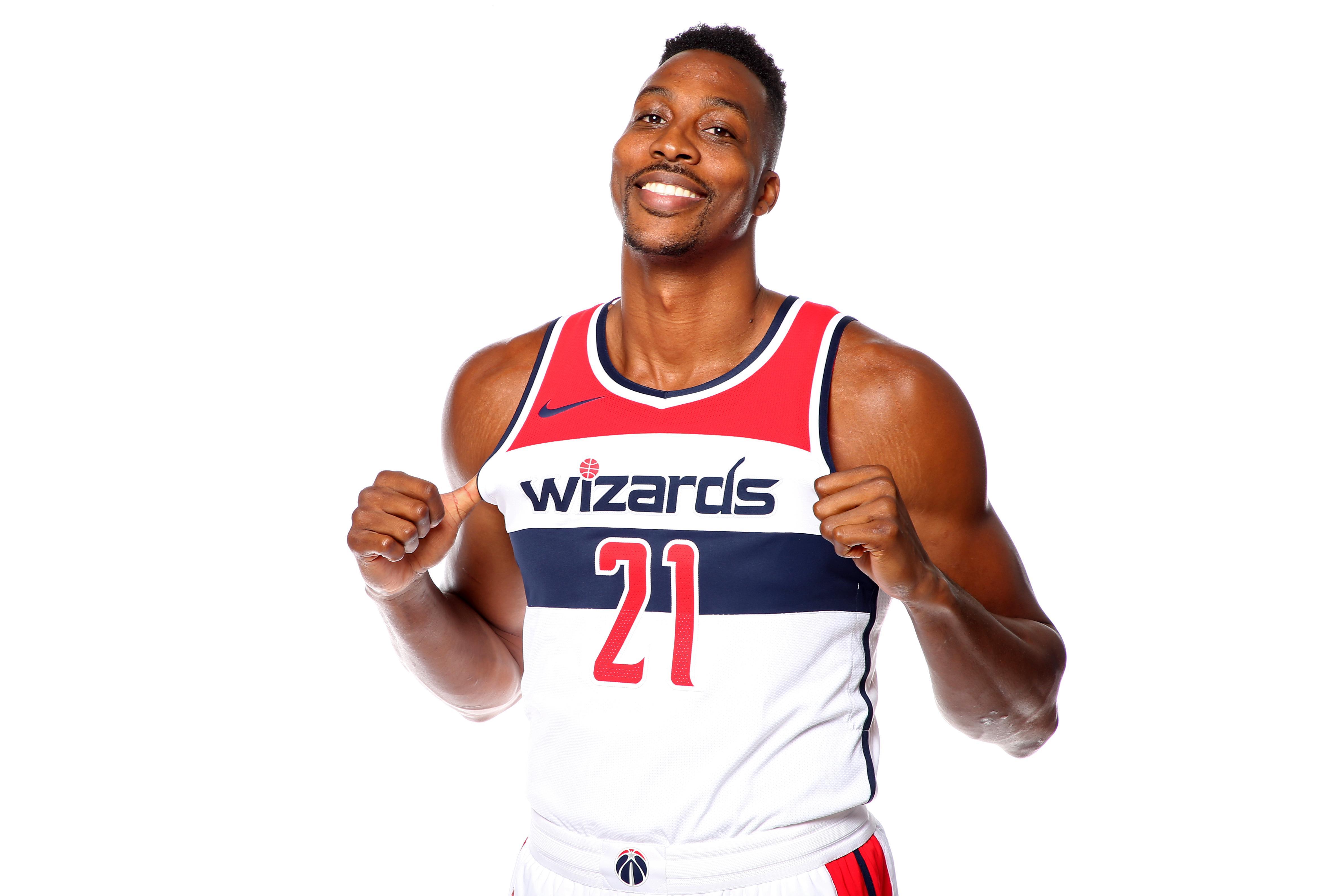 Washington Wizards give enigmatic Dwight Howard (latest) new chance