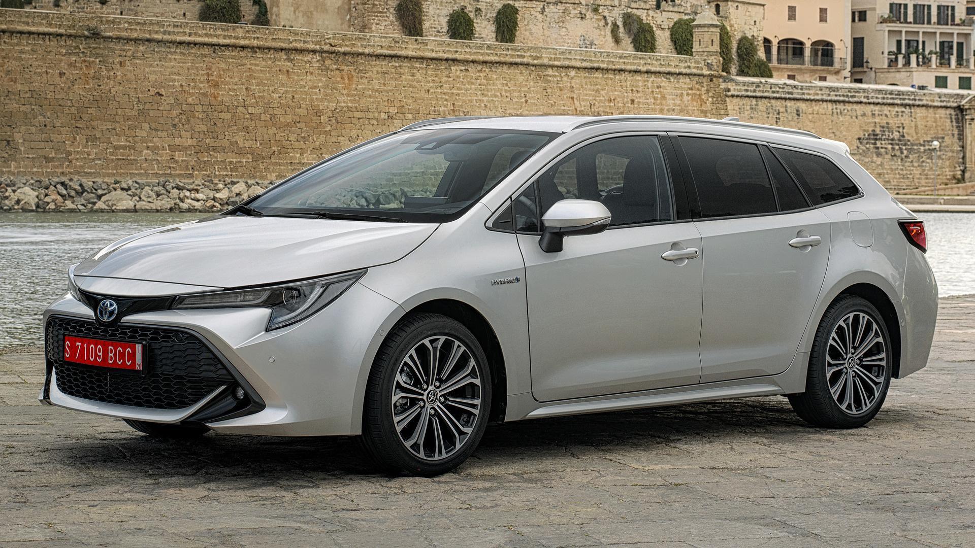 Toyota Corolla Touring Sports Hybrid and HD Image