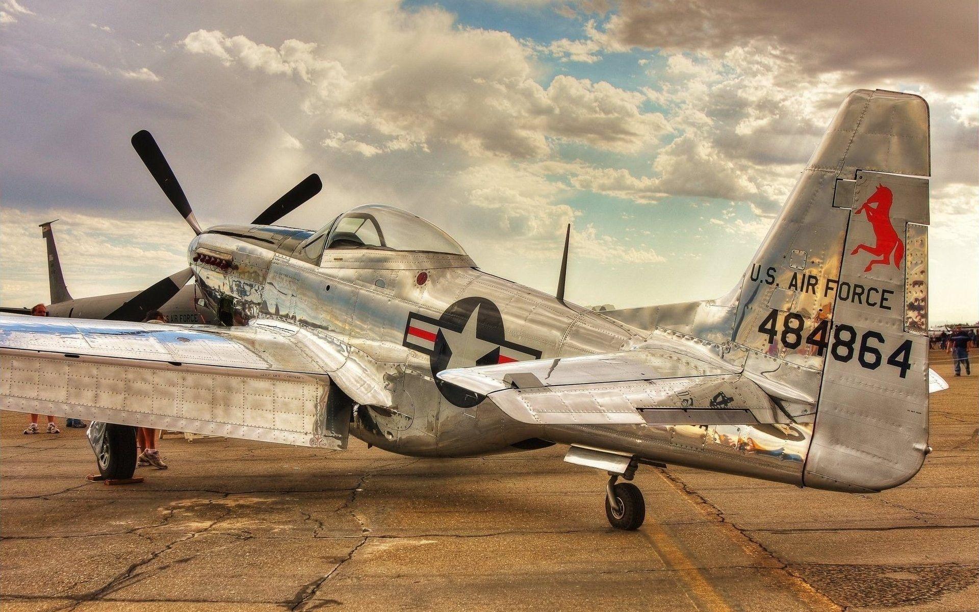 HD P 51 Mustang Wallpaper