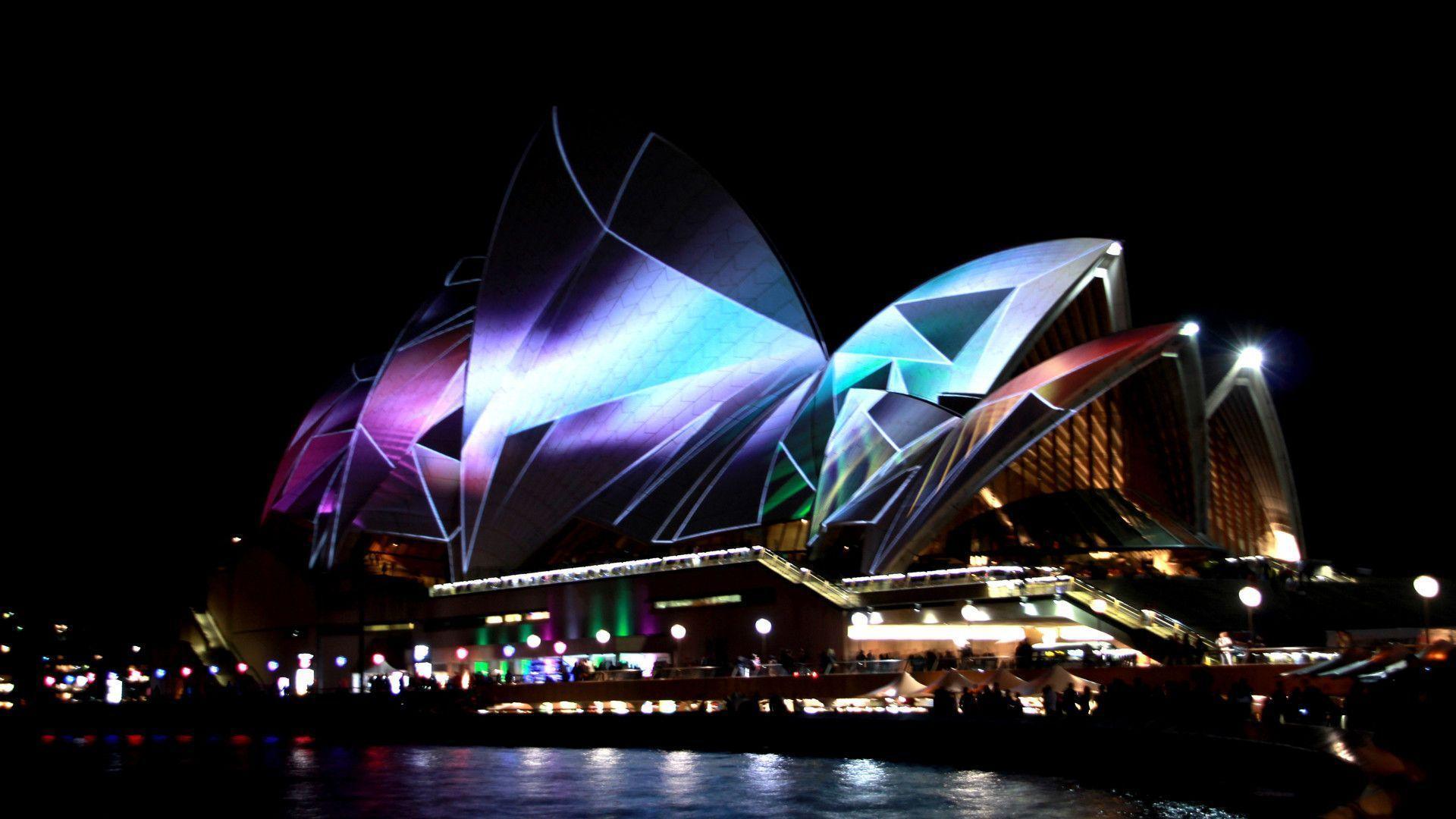 Sydney Opera House: An architectural inspiration. TheTwine2017