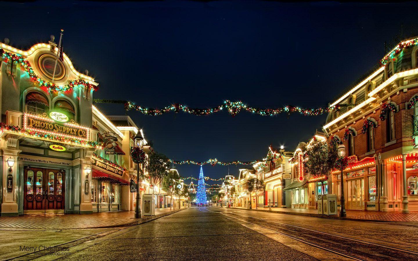 Disneyland Christmas Night 28209