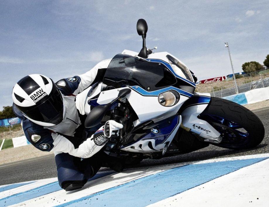 Wallpaper Photo Of The 2013 BMW S1000RR HP4 In High Res
