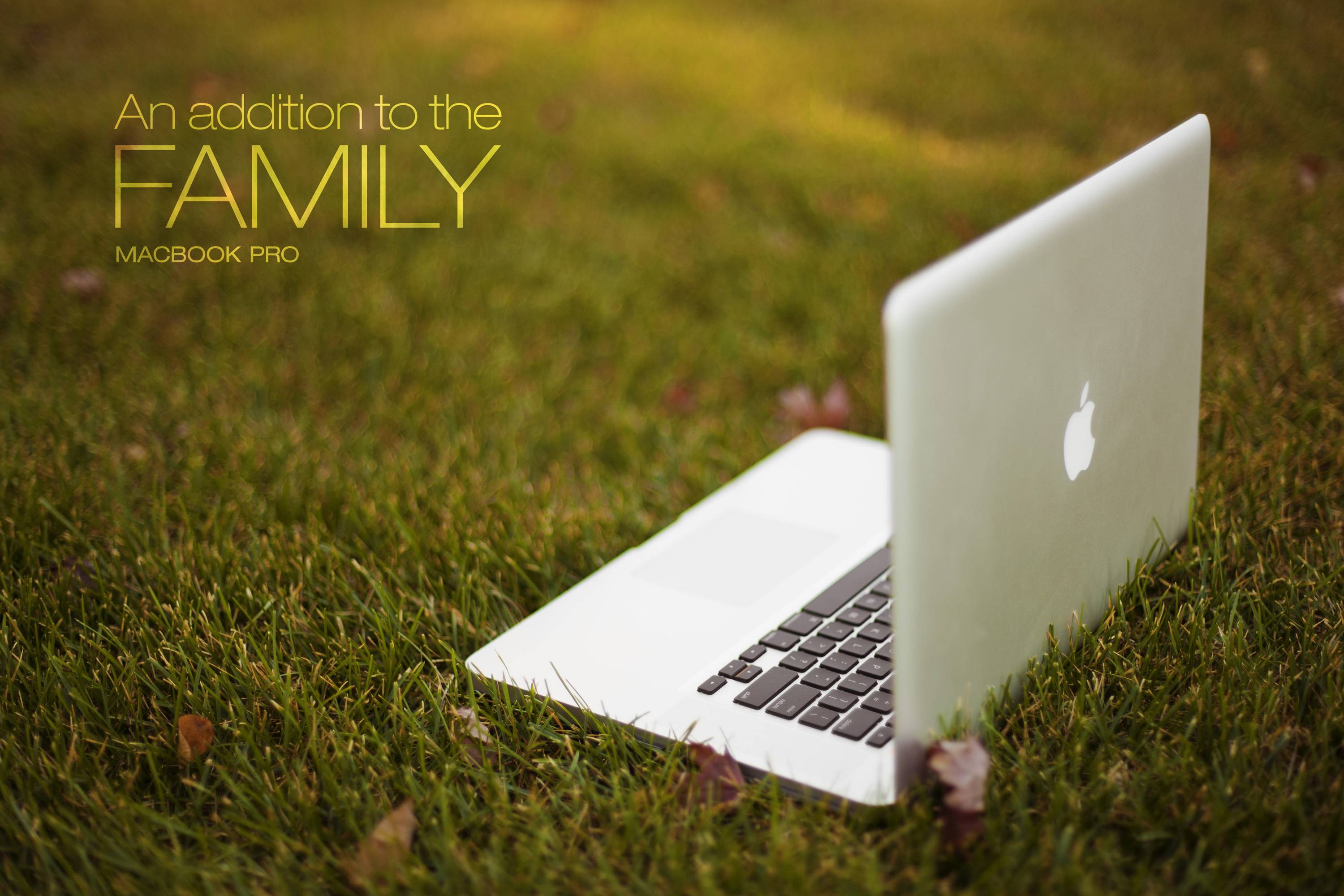 Macbook Pro, Apple, Laptop, Grass
