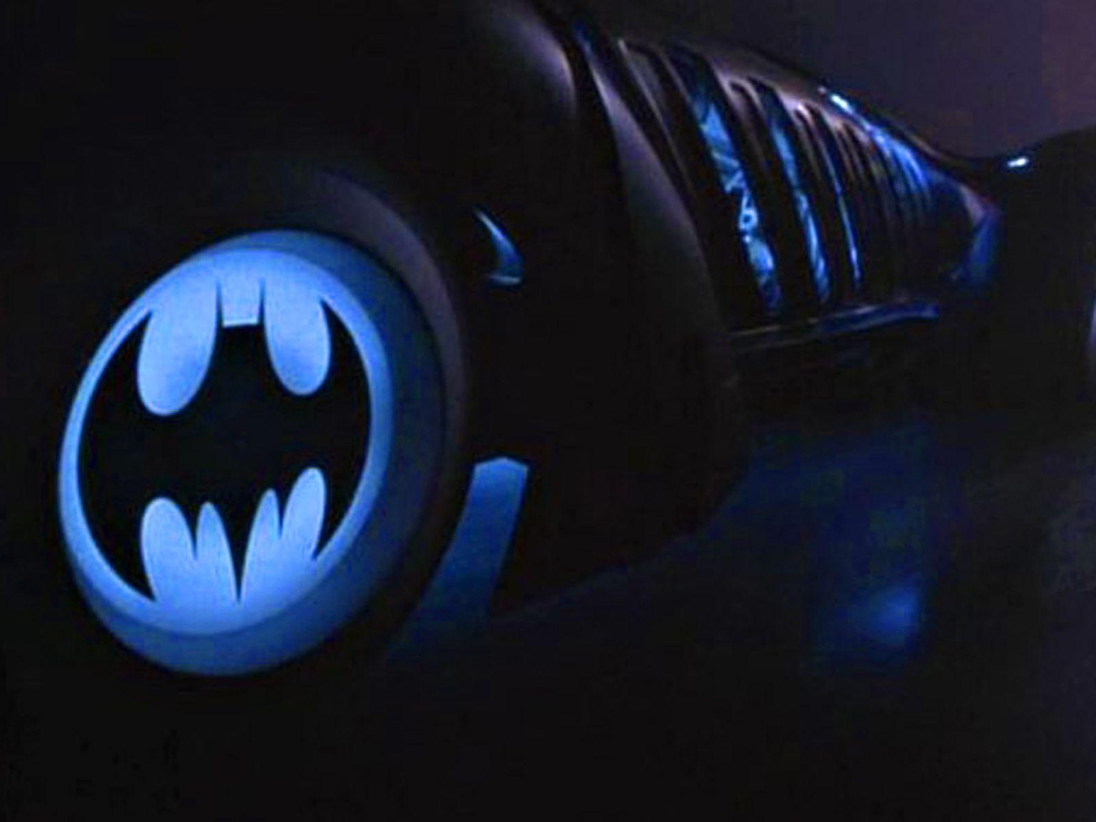 Batman Logo On Batmobile Wheels Wallpaper 1600×1200