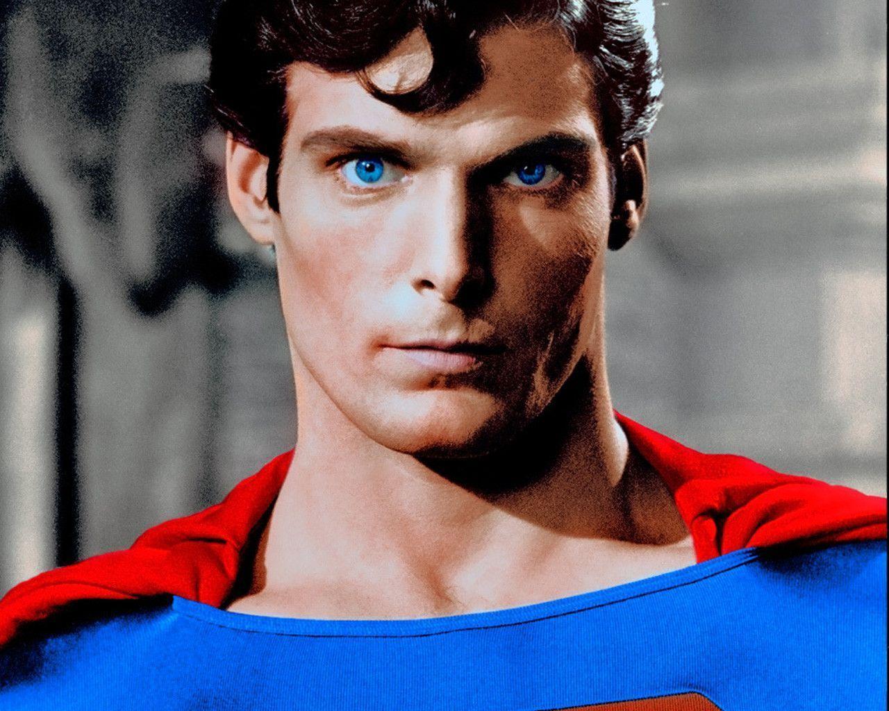 Christopher Reeve&;s SUPERMAN vs The Avengers HULK and THOR