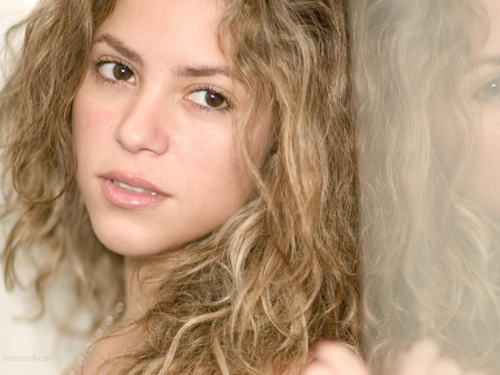 Shakira HD Wallpapers - Wallpaper Cave