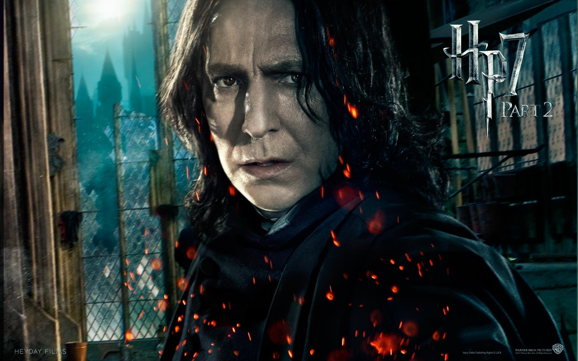 Deathly Hallows Part II Official Wallpaper Potter