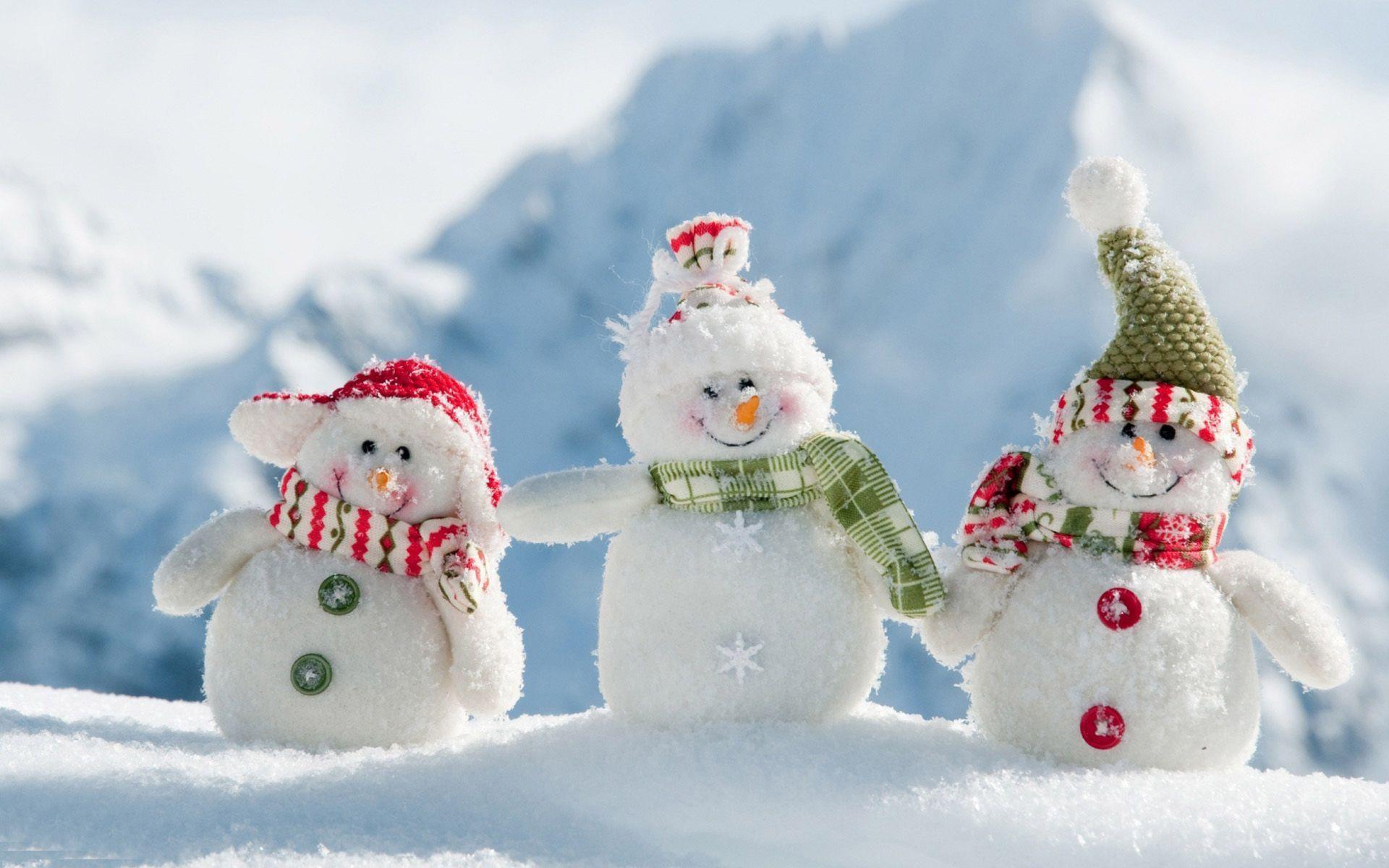 Lovely Cute Snowman HD Wallpaper Free Download
