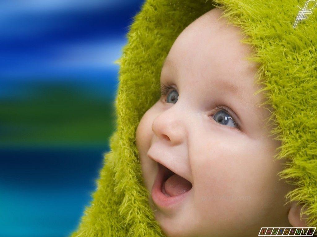 Cute Baby Wallpaper 2013 Free Download