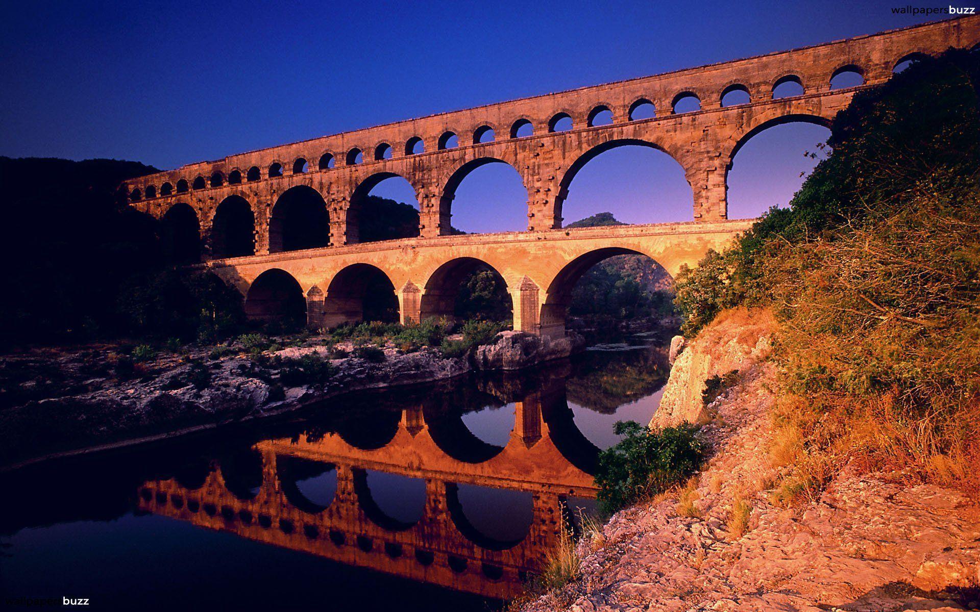 Pont du Gard at nice day HD Wallpaper