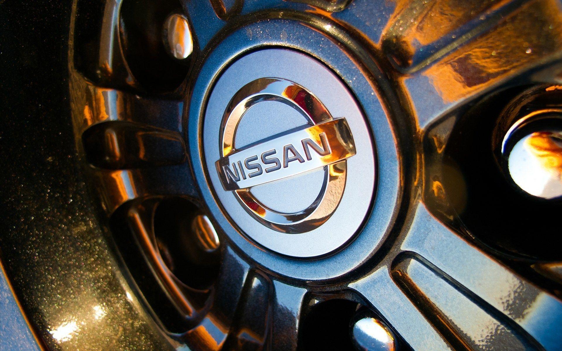 Nissan Logo on Wheel HD Wallpaper Download Wallpaper