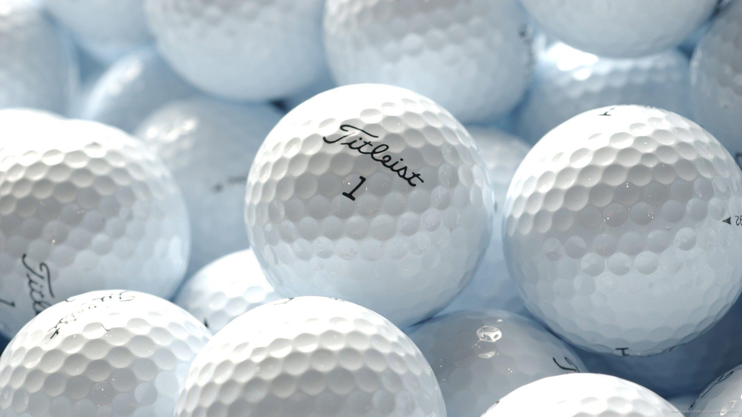 White Titleist Golf Balls Hd
