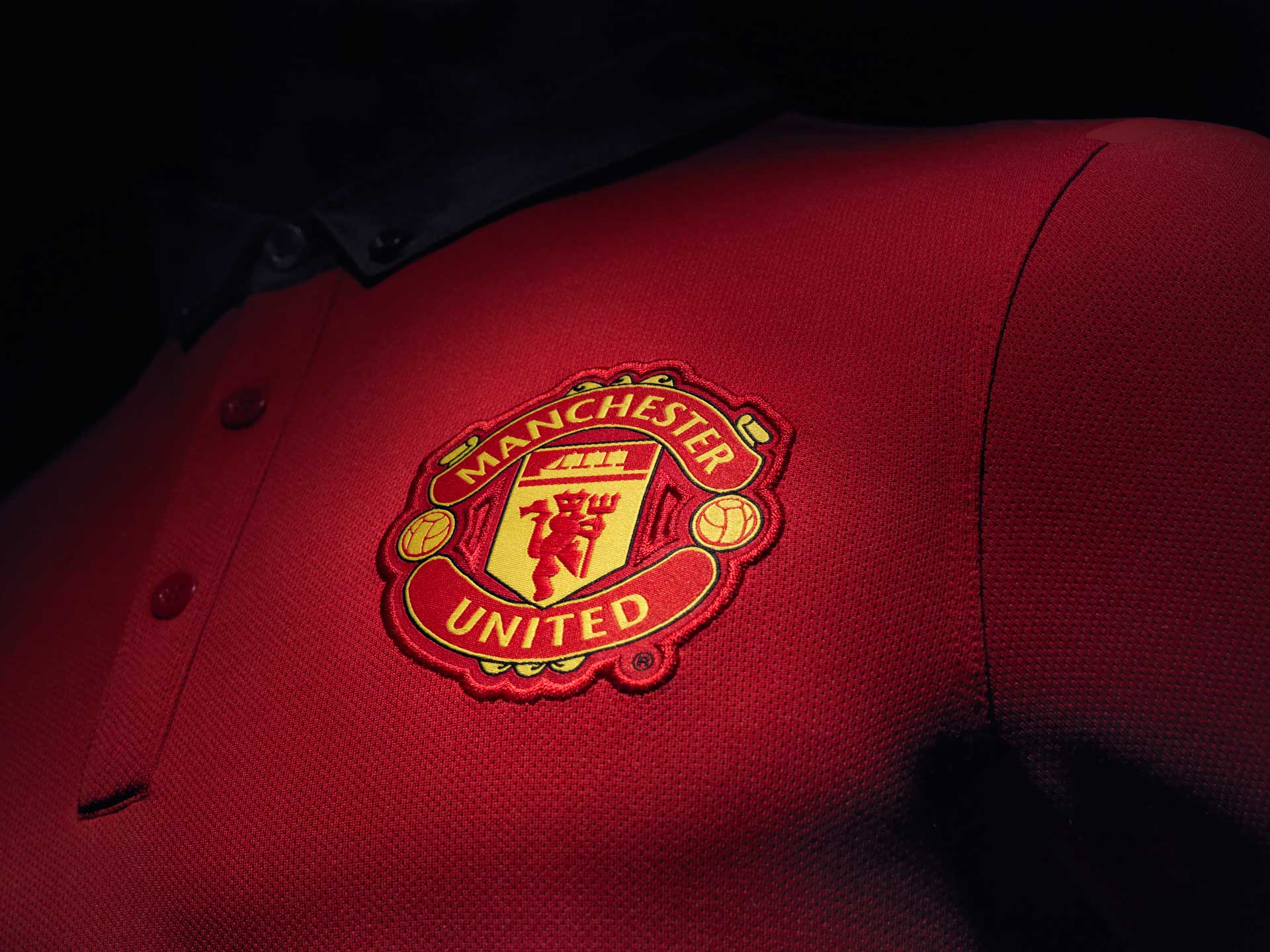 Best Logo Manchester United On Tshirt Wallpape Wallpaper