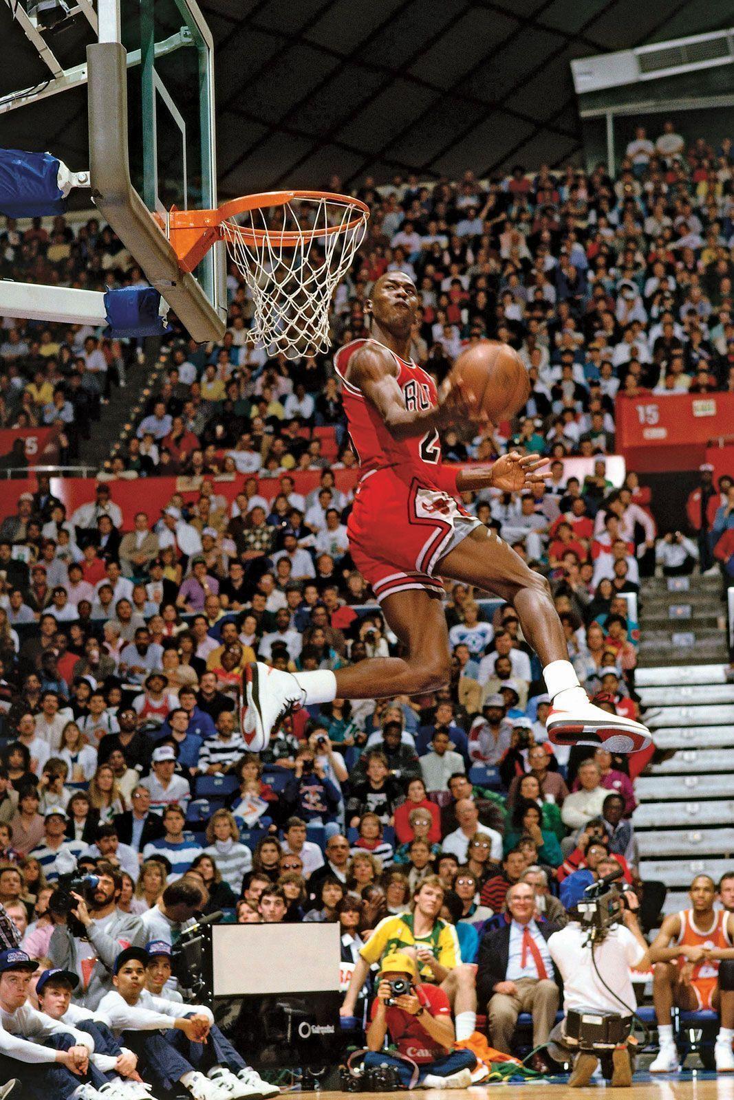 Michael Jordan Dunk 57 Background HD. wallpaperhd77