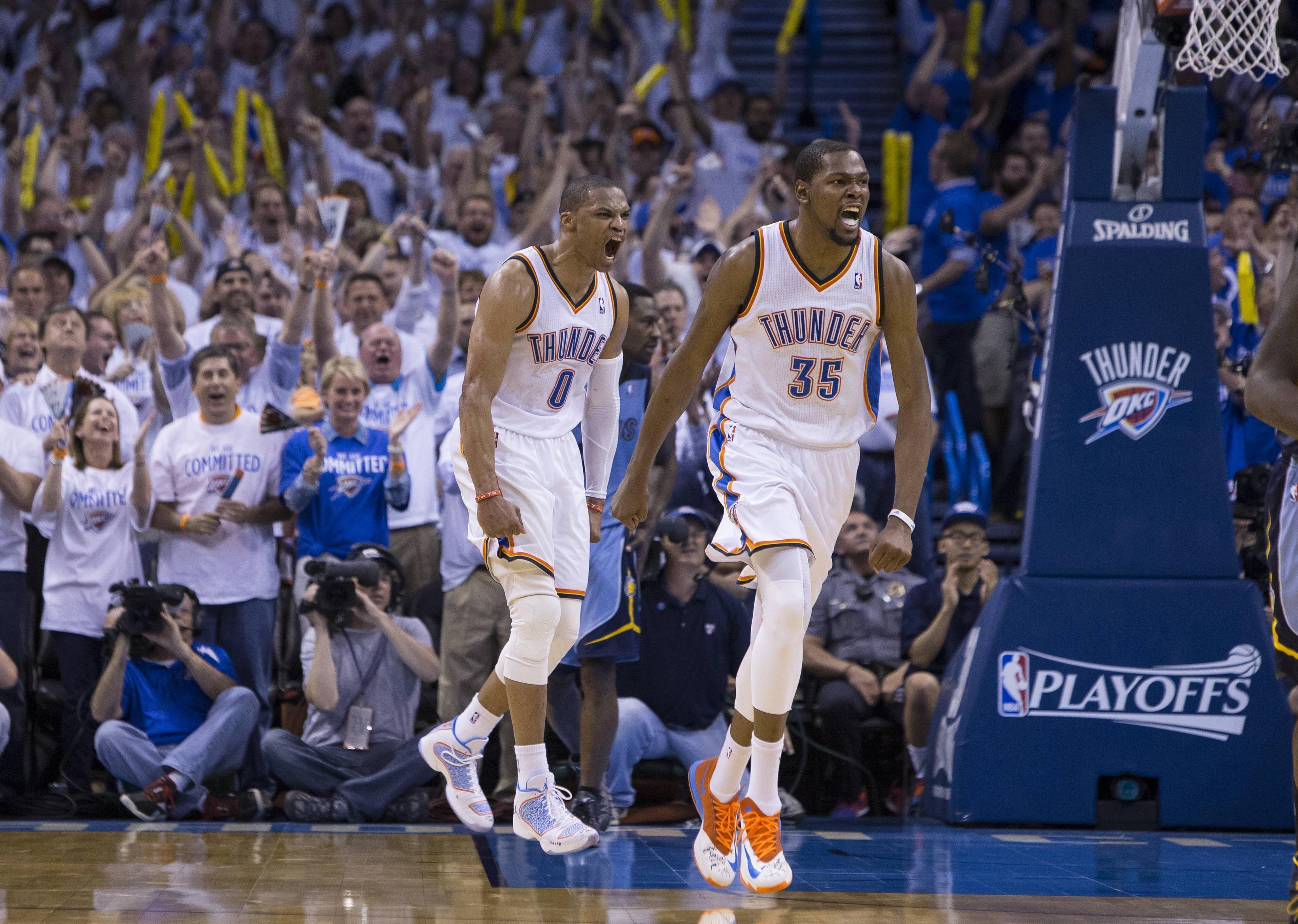 Russell Westbrook & Kevin Durant Combine for 63 Pts to Help