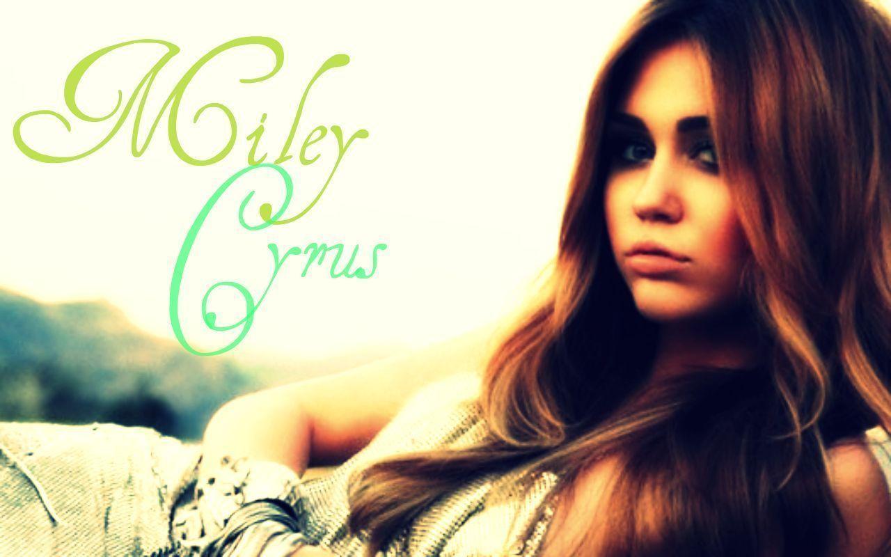 Miley Channel Star Singers Wallpaper